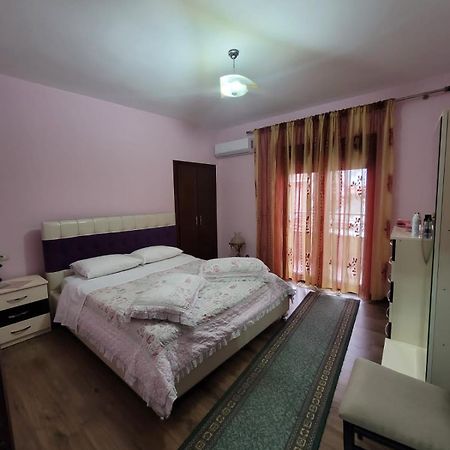 Guesthouse Kocibelli Korça Exteriör bild