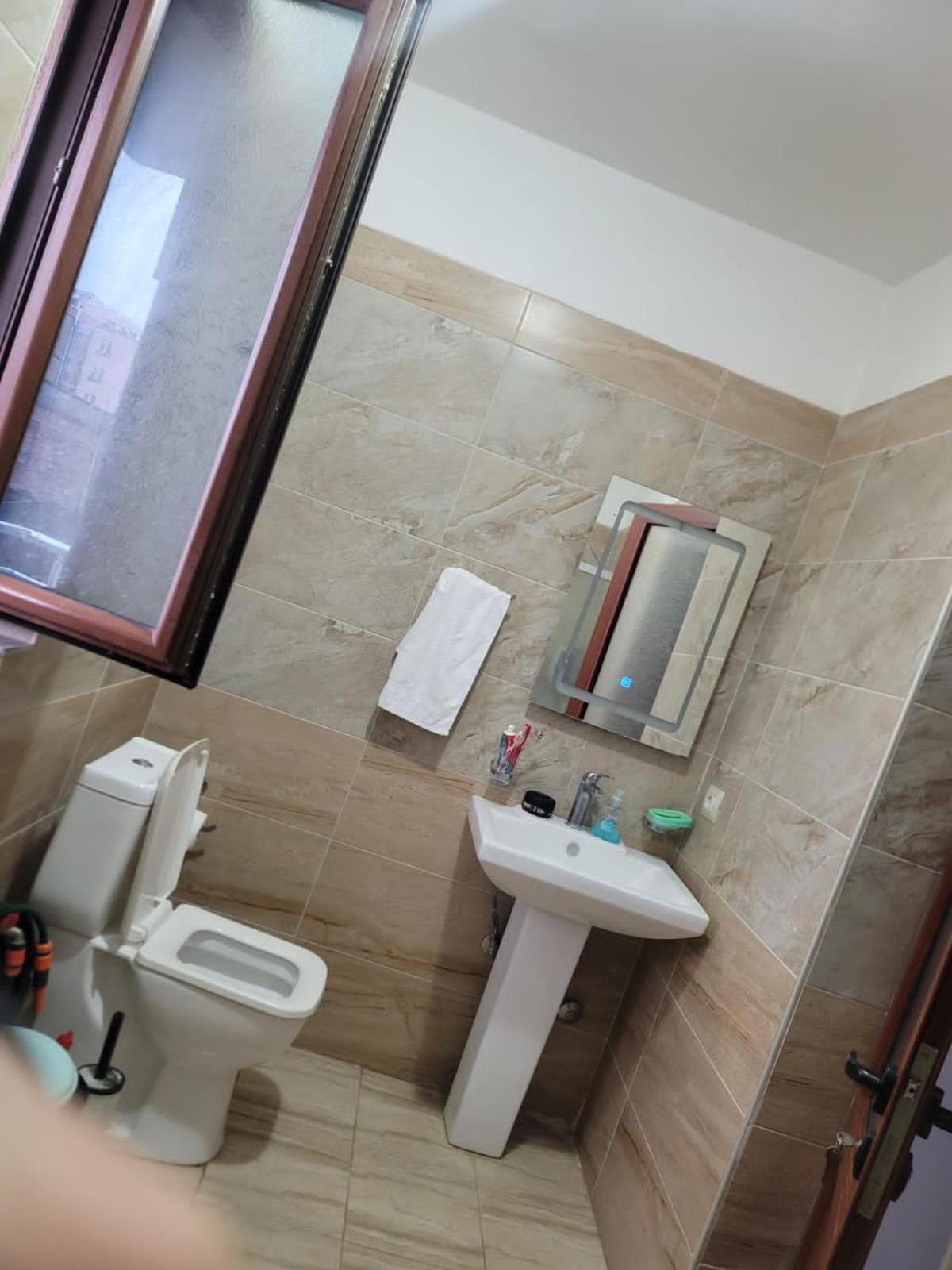 Guesthouse Kocibelli Korça Exteriör bild