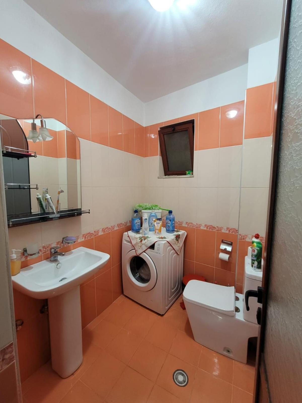 Guesthouse Kocibelli Korça Exteriör bild